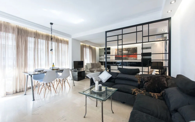 Fabulous Sea View Apartment
