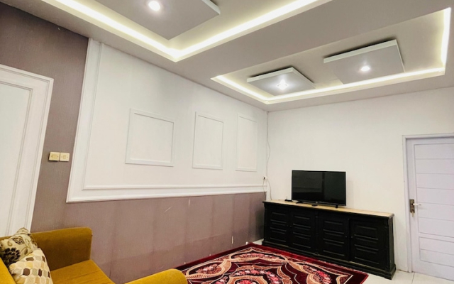 Flamboyan 2 Homestay