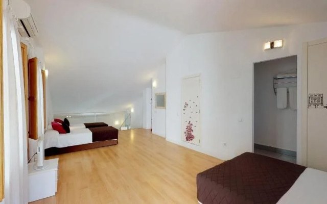 Apartamentos Edificio Palomar