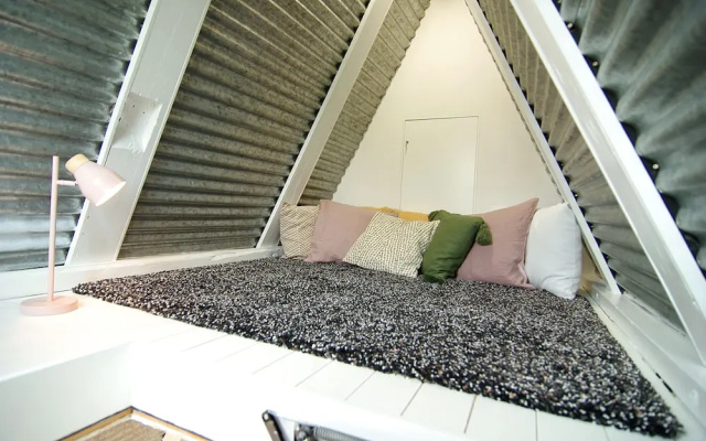 GCBNB