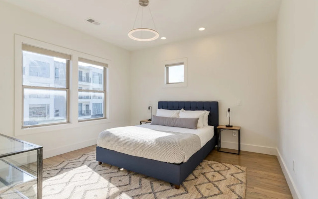 Springsteen by Avantstay Stylish Townhouse in Nashville!