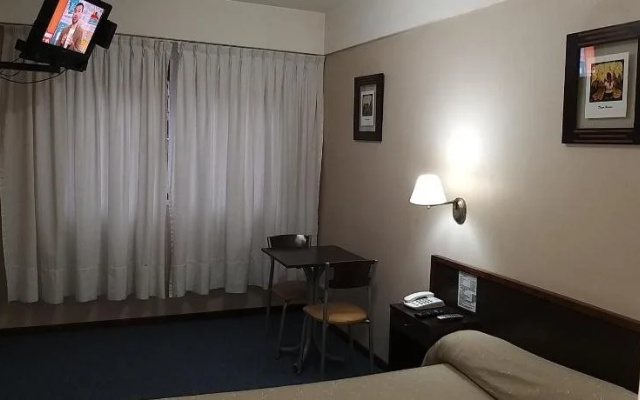 Hotel Carrara