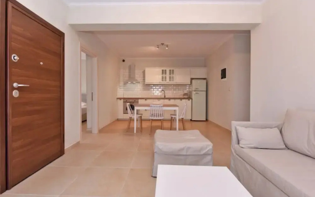 Fotinia Beach House Ground Floor by Rentalspro