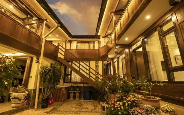 Wuhuashizhilv Hostel