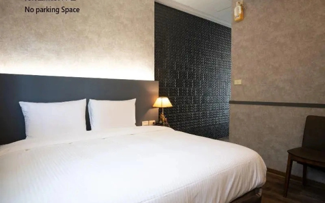 Yilan East Motel