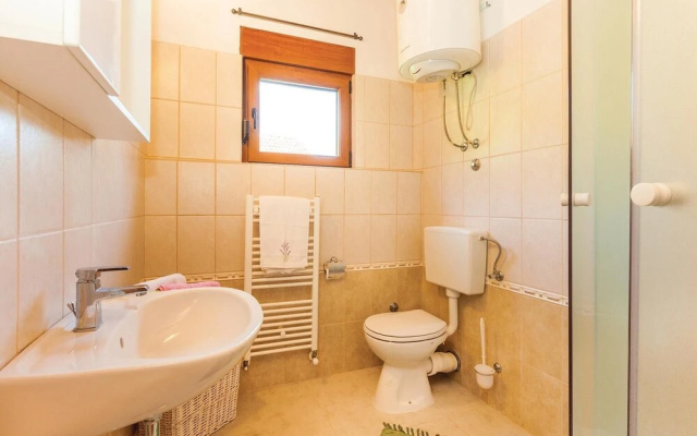 Amazing Home in Vrata With Sauna, Wifi and 4 Bedrooms