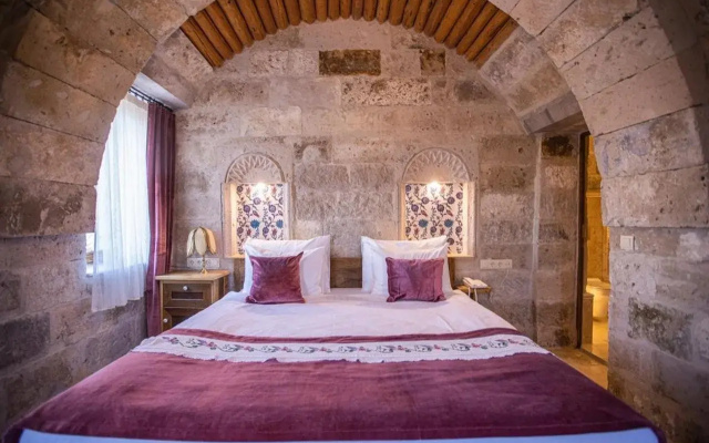 Отель Şah Saray Cave Suites Halal