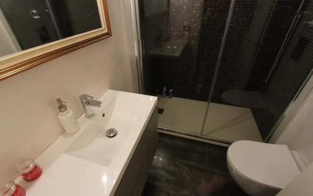 Romeo Juliet Non-Hotel