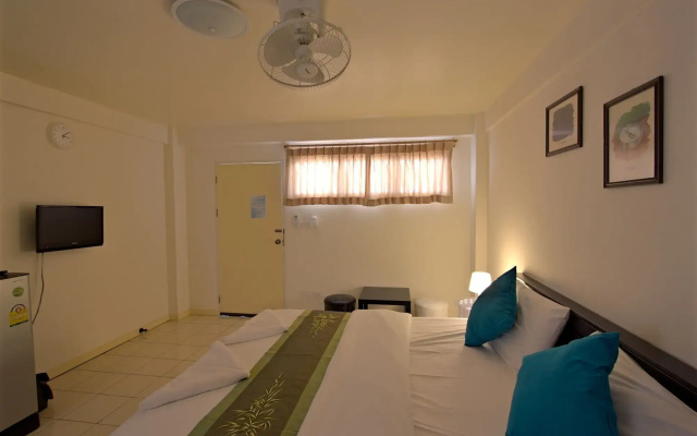 Charn Residence