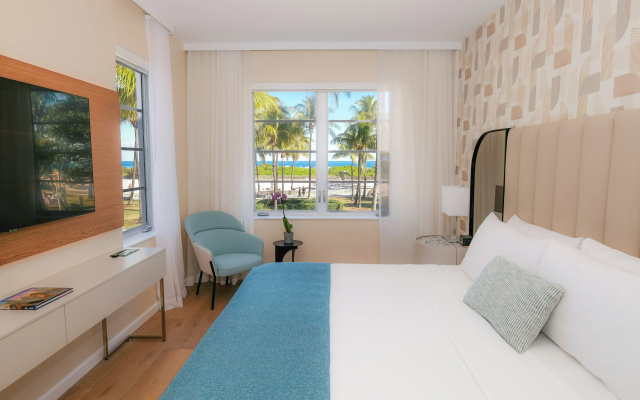 Avalon Hotel