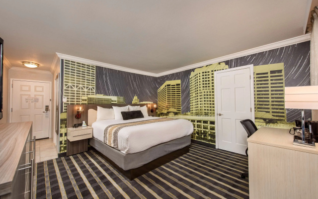 Best Western PLUS Milwaukee West