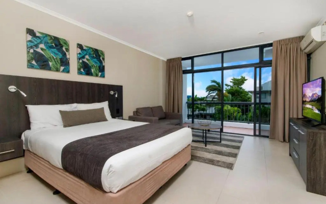 Cairns Sunshine Tower Hotel