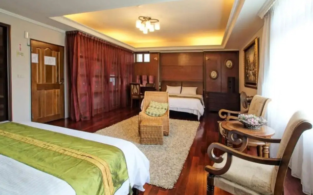 Emaly Homestay