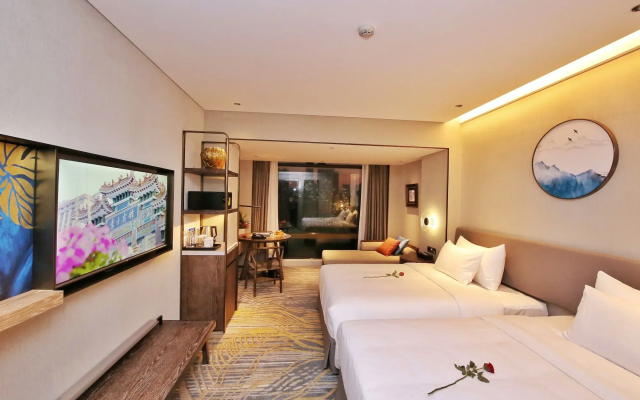 Dong Fang Hotel Guangzhou