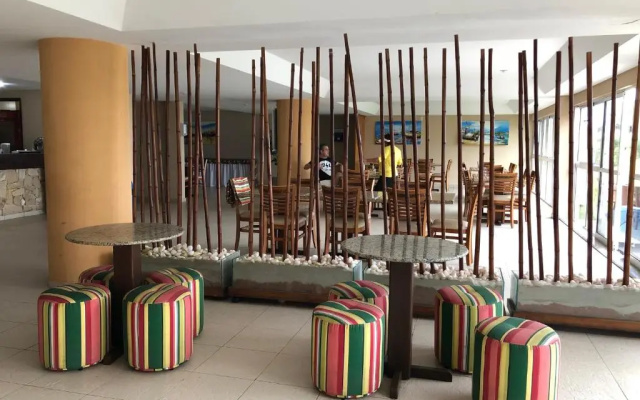 Muroalto Marupiara Suites