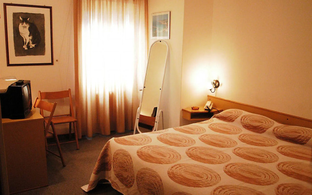 Hotel Colibri