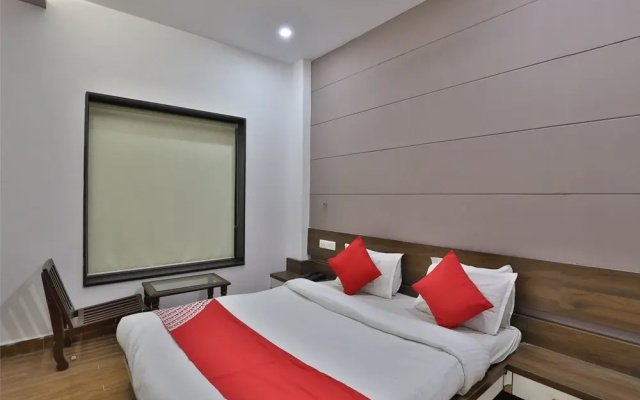 OYO 40663 knk hotel