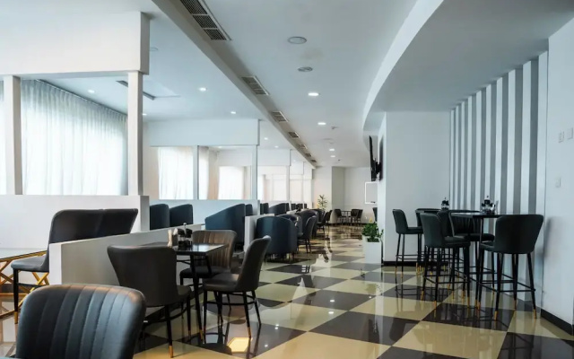 Omedad Hotel