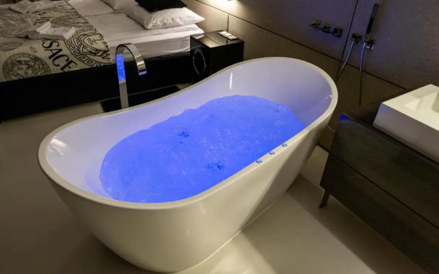 Apartament z jacuzzi City Life Centrum