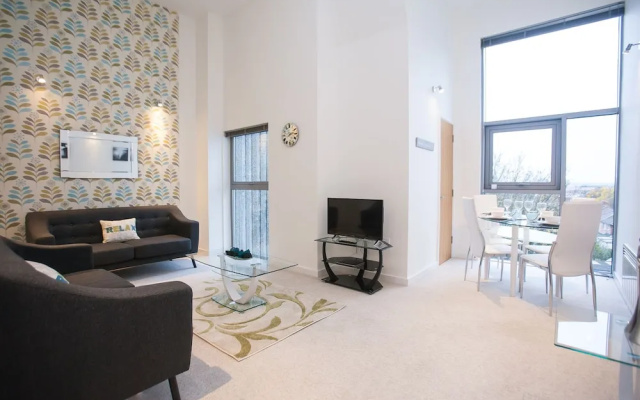 Hamilton Grace - Paramount Apartments