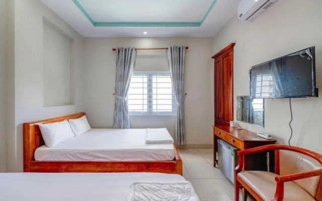Hoa Dan Hotel