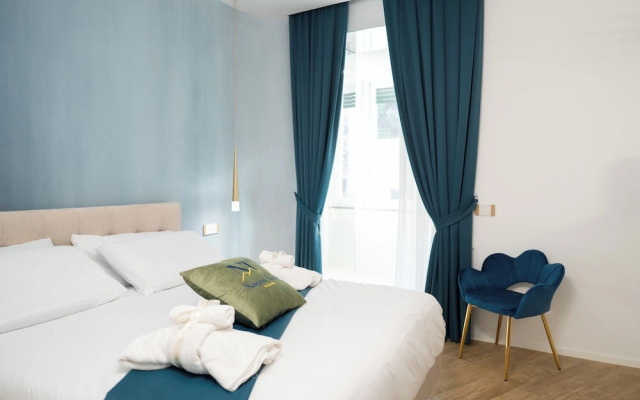 Napolitano Rooms - FLEGREA spa
