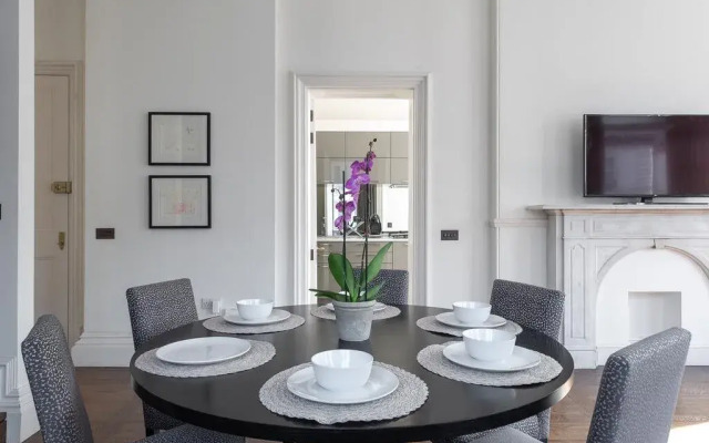 Grosvenor Gardens by CAPITAL