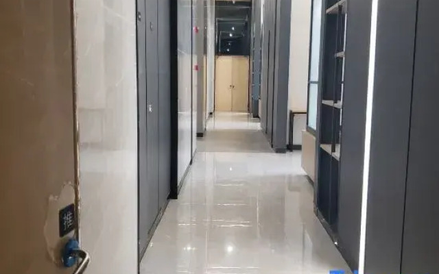 Lushan Boutique Apartment (Lushan Avenue Subway Station)