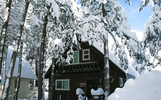 Woodys Retreat by Lake Tahoe Accommodations