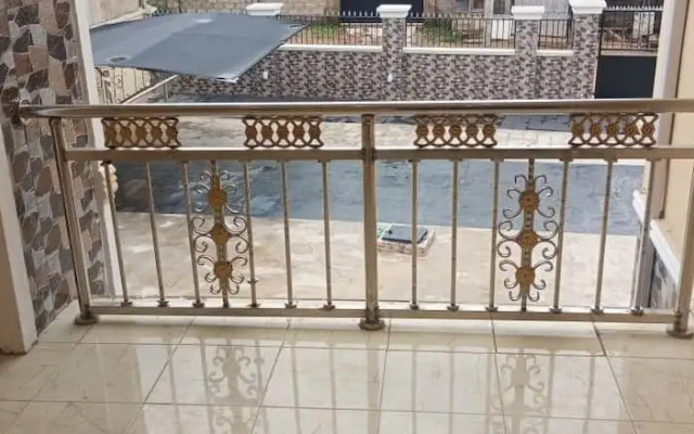 De-Convenant Apartment Short Term Rental