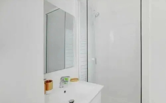 Magnifique Studio 1BR/4P - Guy Moquet / Brochant