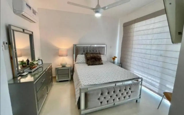 C1 Moderno-Hermoso apart completo con terraza