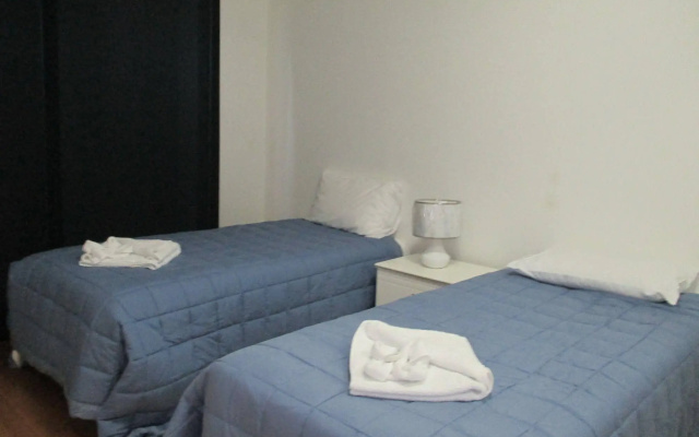 Tingeera Beachfront Apartments