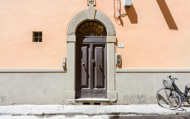 Santa Croce Top by Mmega