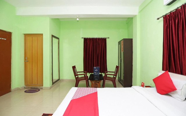 OYO Flagship 4720 Ma Guest House 2