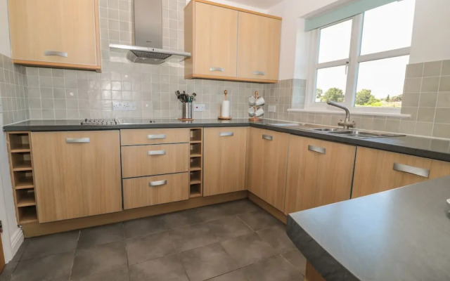 11 the Steadings