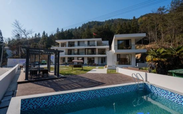Qingfeng B&B Tianxian Gorge Scenic Area Store
