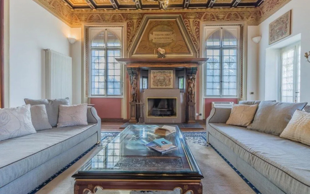 Belle Epoque Apartment Lierna