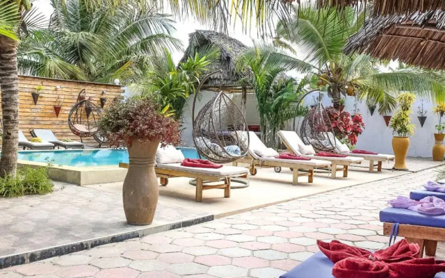 Fatuma House Hotel