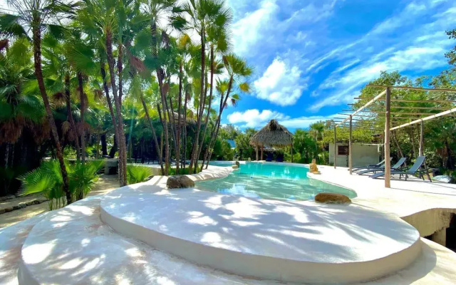 Kin Resort Lodge