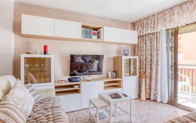 Lovely Apartment in Fuengirola With Private Swimming Pool