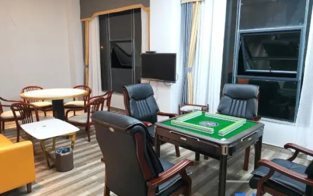 Bengenei Hotel