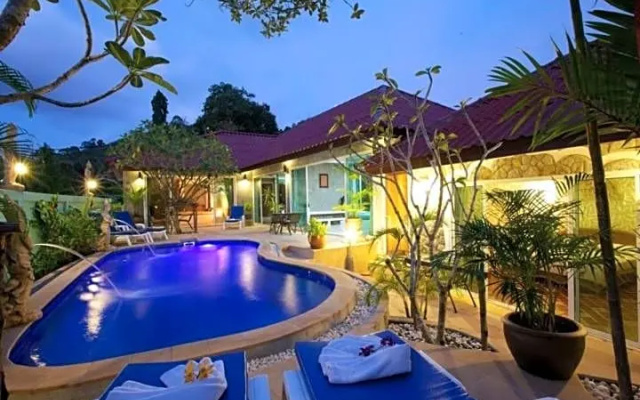 Sunshine Guesthouse and Diving School Room Nr 4
