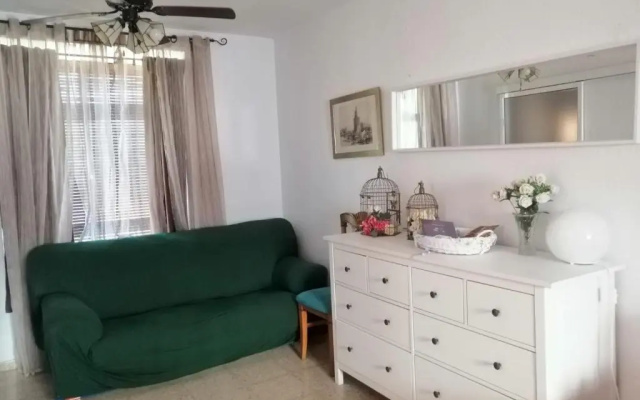 Amplia vivienda unifamiliar con 3 habitaciones