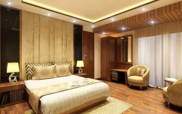 Hotel Grand FFOUR