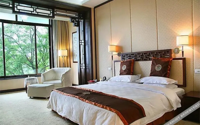 Shungeng Hillview Hotel