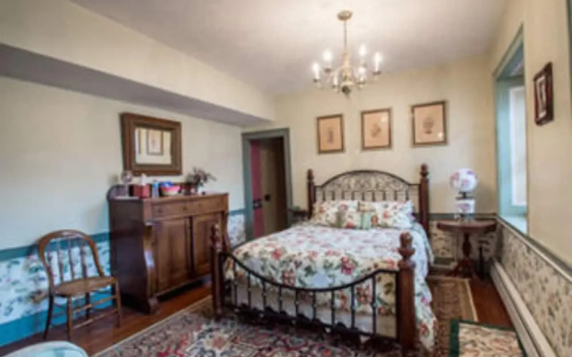 The Historic Fairfield Inn 1757