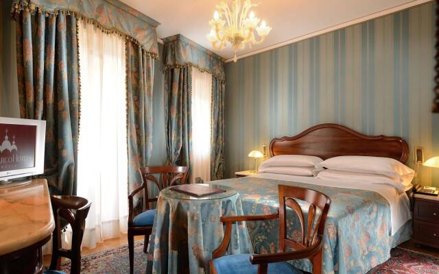 Отель Albergo Cavalletto & Doge Orseolo Италия, Венеция - 13 отзывов об отеле, цены и фото номеров - забронировать отель Albergo Cavalletto & Doge Orseolo онлайн комната для гостей