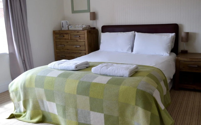 Corra Lynn B&B