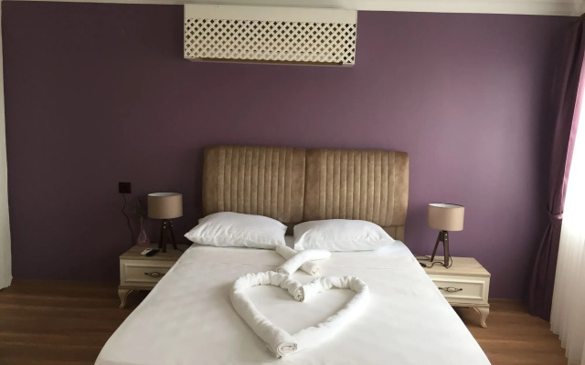Cunda TheLara Otel